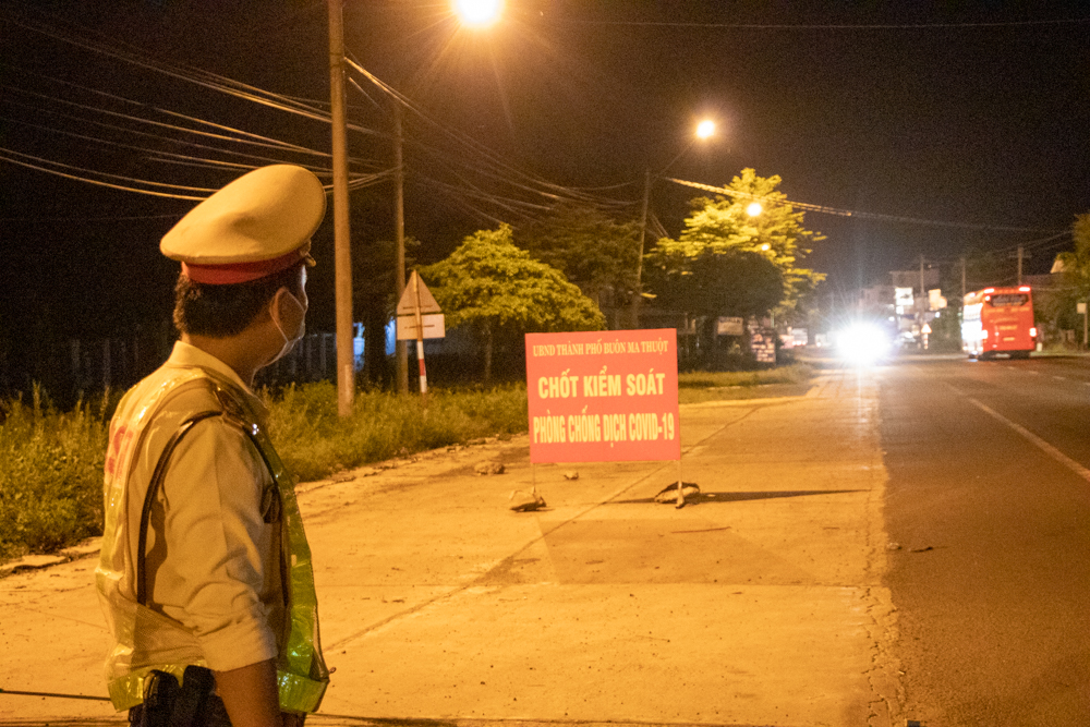 Tăng cường hiệu quả hoạt động của các Chốt kiểm soát phòng chống dịch COVID-19